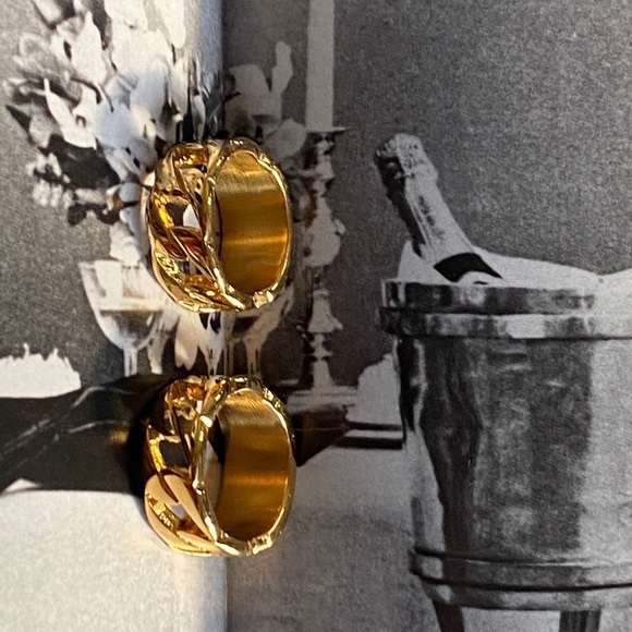 Gold Stainless Steel Cuban Link Rings - Picture 6 of 6